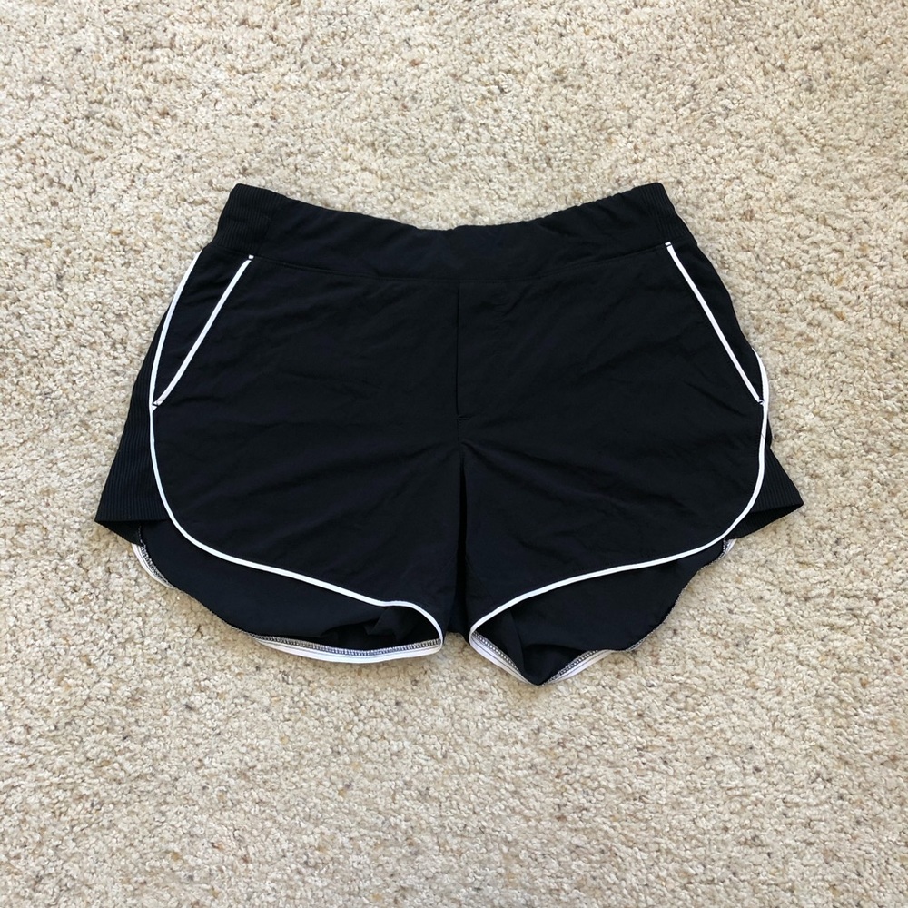 Running shorts